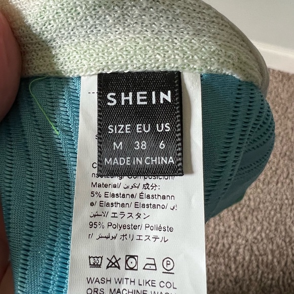 Funky SHEIN sleeveless multi-print dress NWOT - Picture 7 of 7